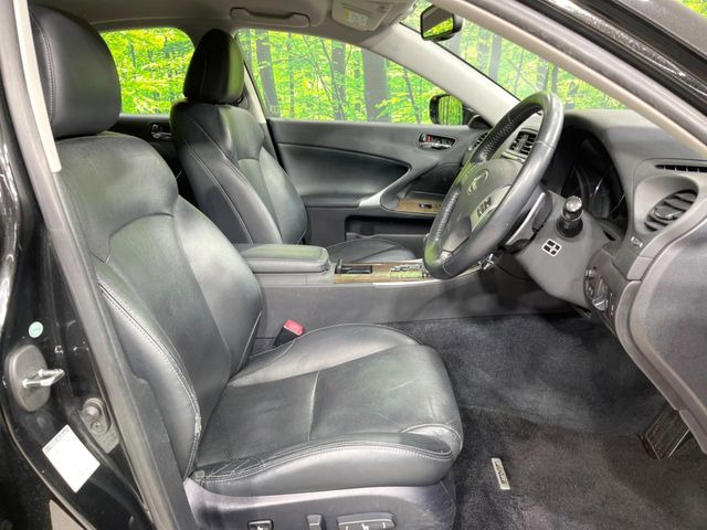 �^�]�Ȃ܂��ɂ͏\���ȃX�y�[�X������A�啿�ȕ��ł��������^�]���Ă�����������ł��B