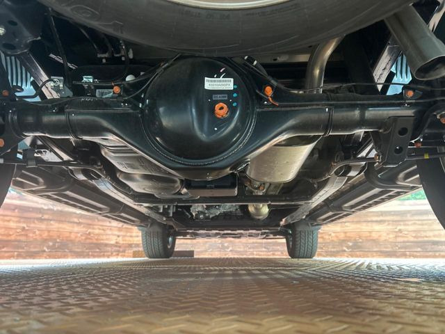 ����肪���ꂢ�Ȃ����ɁA�h�K���H�̎{�H���I�X�X���B�~��n��͂������A���ݕ��ɂ��Z���̕���A��Ń}�����E�E�B���^�[�X�|�[�c���������ɂ��D�]���������Ă���܂��B