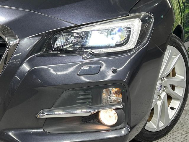 �yLED�w�b�h���C�g�z���V����ԑ��s�����ǍD�Ȏ��E���m�ۂ����S���ĉ^�]�ł��鍂�P�xLED�w�b�h���C�g�𑕔�!�_�����x�������A����d�͂��}�����Ă��܂��B