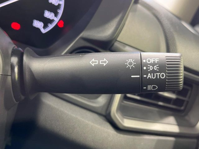 �y�I�[�g���C�g�z����̖��邳�ɉ����Ď����Ńw�b�h���C�g�̓_���E�������ł���@�\�ł�!���C�g�̕t���Y��E�����Y��Ȃǂ������Ȃ�A�J�̓���[���̑��s�����S!�g���l���ʉߎ����֗��ł��ˁ�