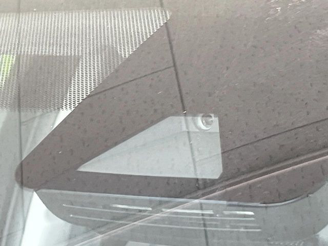 �y�v���N���b�V���Z�[�t�e�B�z�O���̎ԗ��������m���A�Փ˂������Ȏ��͌x��Œ��ӂ𑣂��A�u���[�L�𓥂ޗ͂��T�|�[�g�B�u���[�L�𓥂߂Ȃ������ꍇ�͏Փ˔�Q�y���u���[�L���쓮�A�Փˉ�����T�|�[�g���܂��B