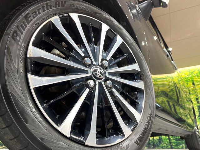 �y�O���[�h��p����15�C���`�A���~�z�C�[���z�f�U�C�����̍��������A���~�z�C�[���𑕒����Ă���܂��B�e��ЊO�A���~�z�C�[����A�X�^�b�h���X�^�C�����戵�����Ă���܂��B���񂲑��k����������