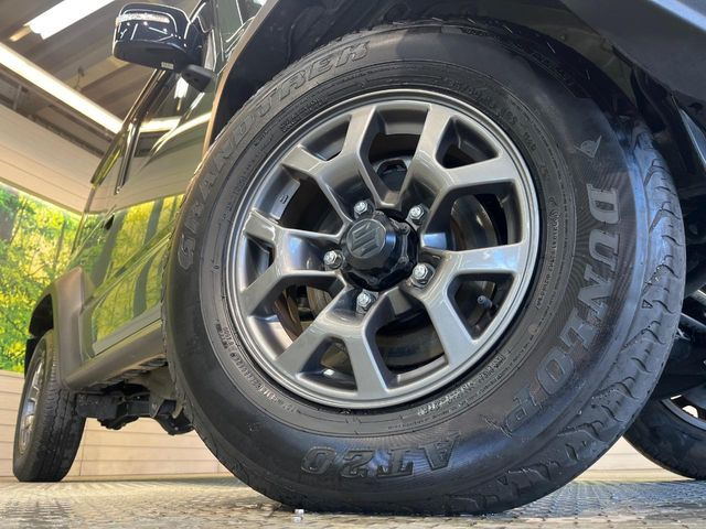 �y����15�C���`�A���~�z�C�[���z�O�ςɃ}�b�`���������A���~�z�C�[���𑕒����Ă���܂��B�e��ЊO�A���~�z�C�[����A�X�^�b�h���X�^�C�����戵�����Ă���܂��B���񂲑��k����������