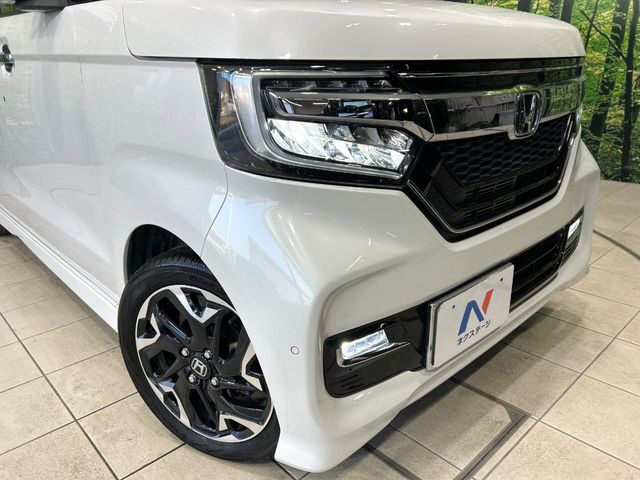 �yLED�w�b�h���C�g�z���V����ԑ��s�����ǍD�Ȏ��E���m�ۂ����S���ĉ^�]�ł��鍂�P�xLED�w�b�h���C�g�𑕔�!�_�����x�������A����d�͂��}�����Ă��܂��B