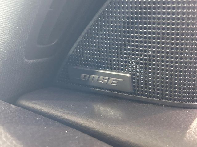 �yBOSE�T�E���h�V�X�e���t�������i�r�z�[���̃i�r�@�\�͂������A���x�ȃ`���[�j���O�\�͂����ڂ���Ă���A�������ȉ��y�����y���݂��������܂���