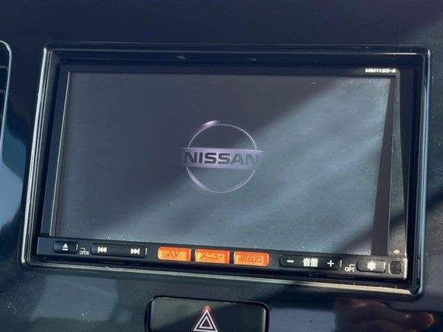 �y�����i�r�z�l�C�̏����i�r�𑕔����Ă���܂��B�i�r�̎g���₷���͂������A�I�[�f�B�I�@�\���[��!�L�����v�◷�s�͂������A�ʋ΂┃�����ȂǕ��i�̃h���C�u���y�����Ȃ�͂���