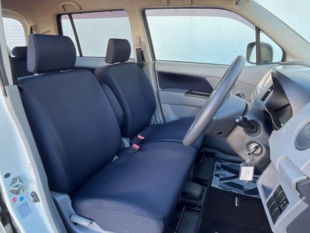 �^�]�ȃV�[�g���͎g�p�������Ȃ��A�ǍD�ȏ�ԂƂȂ��Ă��܂��B���J�Ɏg���Ă������Ƃ��悭�킩��܂��ˁB