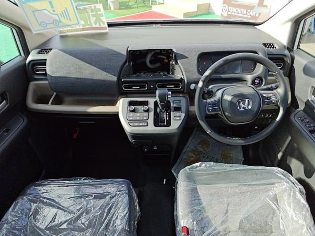 フリード1.5 e:HEV エアー EX