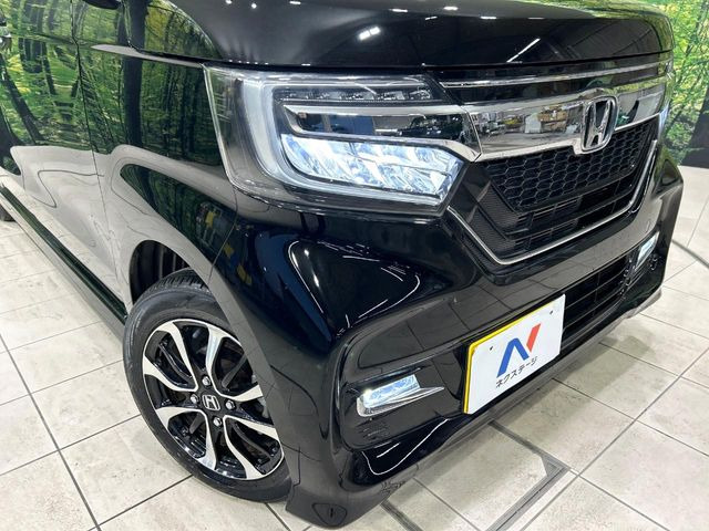 �yLED�w�b�h���C�g�z���V����ԑ��s�����ǍD�Ȏ��E���m�ۂ����S���ĉ^�]�ł��鍂�P�xLED�w�b�h���C�g�𑕔�!�_�����x�������A����d�͂��}�����Ă��܂��B