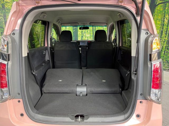 ���i�̂���������ʋ΁A���}���ɏ\���ȉ׎��X�y�[�X���m�ۂ��Ă���܂��B�Z�J���h�V�[�g��|���ƁA�傫�ȉו��̐ύڂ��\�ł���