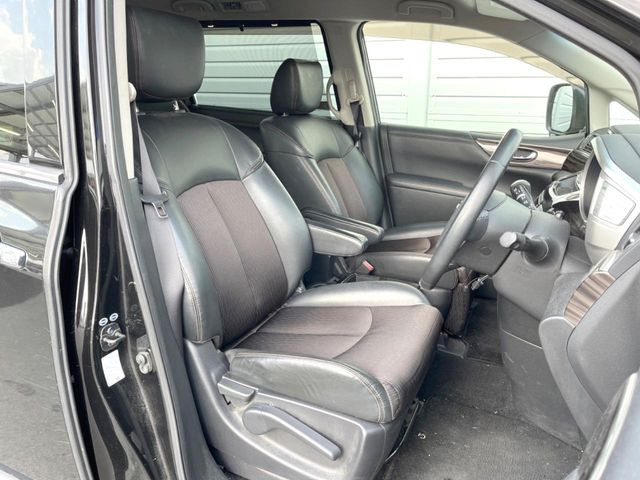 �y�n�[�t���U�[�V�[�g�z�������ƍ���S�n�𗼗������l�C�̃V�[�g���w�ʁE���ʂ̃t�@�u���b�N�f�ނ́A�ʋC���̗ǂ��⊊��ɂ����ɗD��Ă��܂��B�C���╞���ɍ��E���ꂸ���K�ɂ���肢�������܂��B