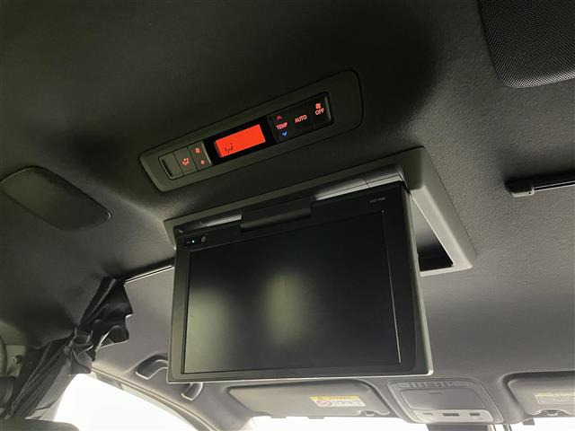 ヴォクシー1.8 ハイブリッド ZS 煌