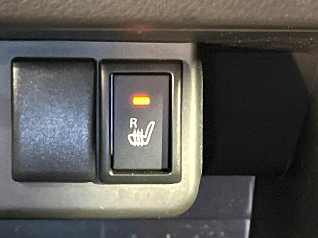 �y�V�[�g�q�[�^�[�z�������ɏd�󂷂�V�[�g�q�[�^�[!�G�A�R����葁�����܂��Ă����̂Ŋ�����̐l�����S�ł��ˁ�G�A�R���̉����͊������邩����A�Ƃ������ɂ����������߂ł��B