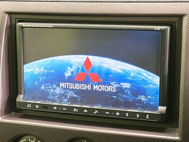 �y�����i�r�z�l�C�̏����i�r�𑕔����Ă���܂��B�i�r�̎g���₷���͂������A�I�[�f�B�I�@�\���[��!�L�����v�◷�s�͂������A�ʋ΂┃�����ȂǕ��i�̃h���C�u���y�����Ȃ�͂���