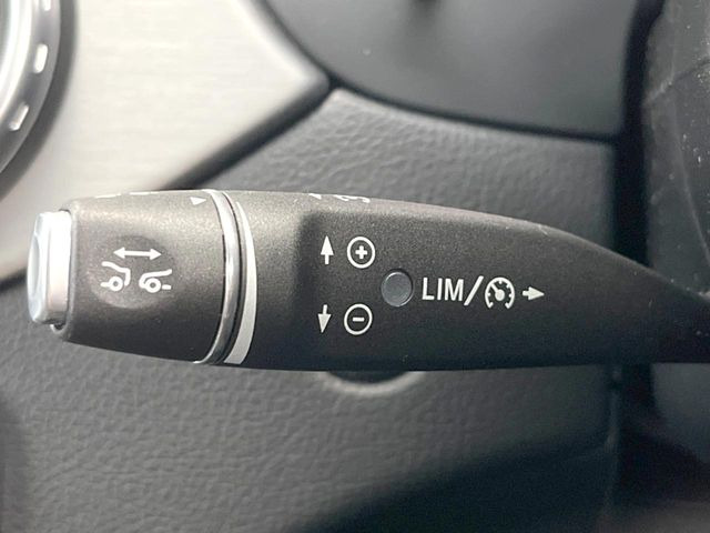 ���f�B�X�^���X�p�C���b�g�f�B�X�g���j�b�N:�s�s�A�x�O�A�������H�Ȃǂ̑��s���ɁA�X�e���I�}���`�p�[�p�X�J�����ƃ��[�_�[�Z���T�[�ɂ��A�O���Ԃ�F�����đ��x�ɉ������Ԋԋ������ێ����鎟����̃N���R��!