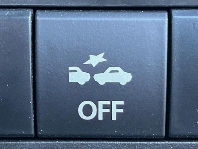 �y�X�Y�L �Z�[�t�e�B�T�|�[�g�z���s���ɑO���̎ԗ�����F�����A�Փ˂������Ȏ��͌x��ƃu���[�L�ŏՓˉ���Ɣ�Q�y�����A�V�X�g�B�����S�Ƀh���C�u�����y���݂��������܂��B