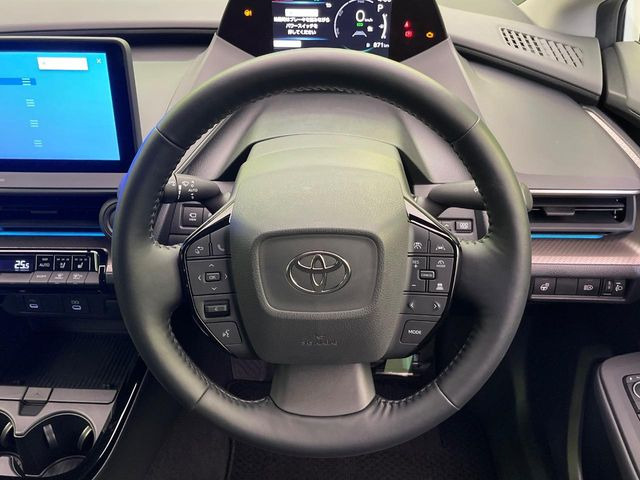 �y�����v�����X�e�A�����O�z�㎿�Ȋv���g�p���邱�ƂŁA��ɂ����������݂ƂĂ��^�]���₷���n���h���ł���