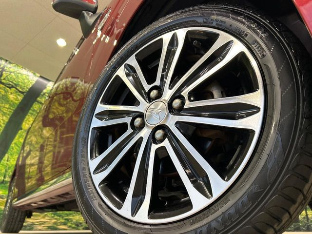 �y����15�C���`�A���~�z�C�[���z�O�ςɃ}�b�`���������A���~�z�C�[���𑕒����Ă���܂��B�e��ЊO�A���~�z�C�[����A�X�^�b�h���X�^�C�����戵�����Ă���܂��B���񂲑��k����������