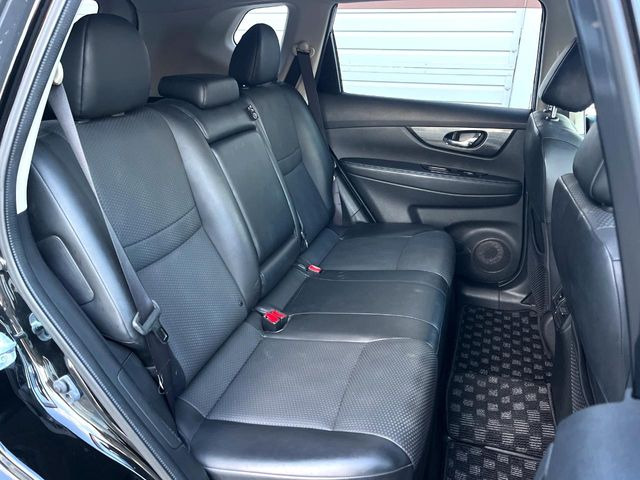 �㕔���Ȃ��C�ɂȂ�悤�ȃL�Y�E�����ւ��蓙�A�傫�ȃ_���[�W�͂Ȃ��A�ǍD�ȏ�Ԃł��B