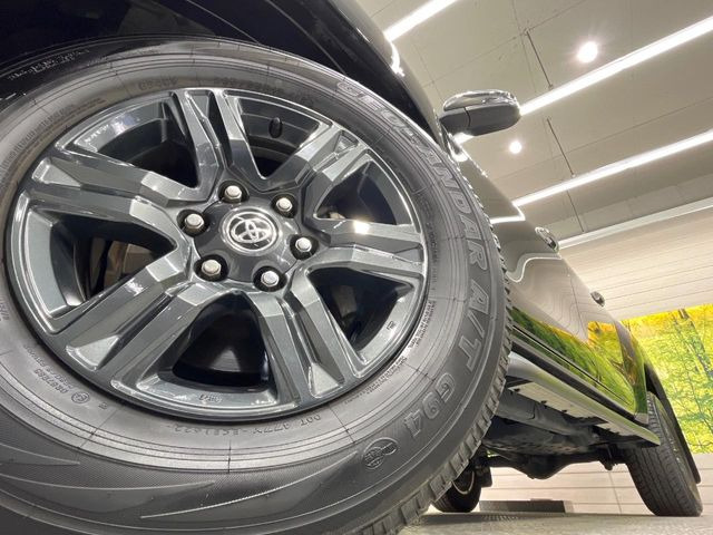 �y�����A���~�z�C�[���z�O�ςɃ}�b�`���������A���~�z�C�[���𑕒����Ă���܂��B�e��ЊO�A���~�z�C�[����A�X�^�b�h���X�^�C�����戵�����Ă���܂��B���񂲑��k����������