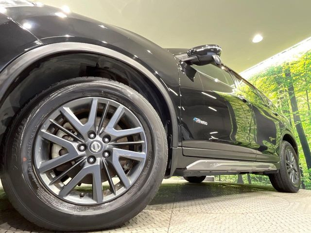 �y�O���[�h��p����17�C���`�A���~�z�C�[���z�f�U�C�����̍��������A���~�z�C�[���𑕒����Ă���܂��B�e��ЊO�A���~�z�C�[����A�X�^�b�h���X�^�C�����戵�����Ă���܂��B���񂲑��k����������