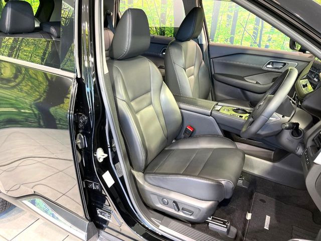 �y���烌�U�[�V�[�g�z����̂ӂ���肪�e�ՂŃ����e�i���X�����ȒP�ȁA�@�\���ɗD��鍇����v���̗p�����㎿�ȃV�[�g�ł��B����S�n���悭�A���������ӂ��S�n�ǂ��ԓ���Ԃ����o���Ă���܂��B