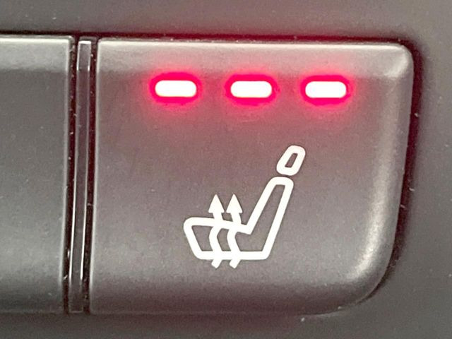 ���t�����g�V�[�g�q�[�e�B���O:�^�]�ȁE����ȋ��ɎO�i�K�Œ��߂��\�ȃV�[�g�q�[�^�[�𑕔����Ă���܂��B�G�߂��킸���K�ɂ��g�p���������܂��B