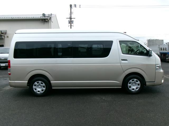 ハイエース2.7 グランドキャビン