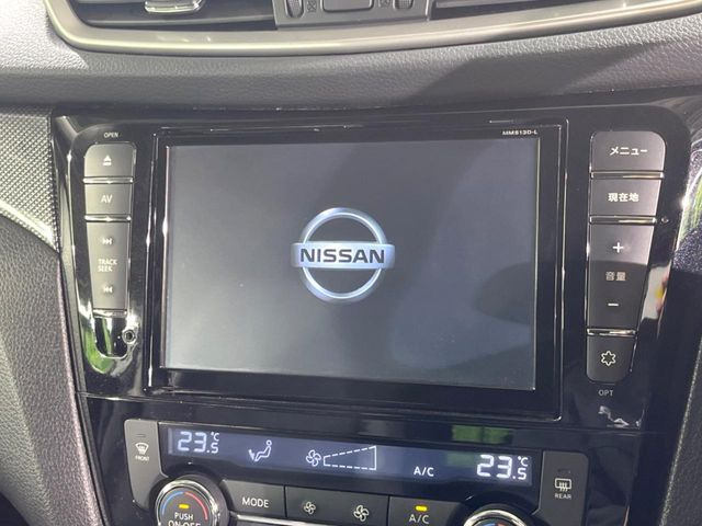 �y����8�C���`�i�r�z�l�C�̏����i�r�𑕔����Ă���܂��B�i�r�̎g���₷���͂������A�I�[�f�B�I�@�\���[��!�L�����v�◷�s�͂������A�ʋ΂┃�����ȂǕ��i�̃h���C�u���y�����Ȃ�͂���