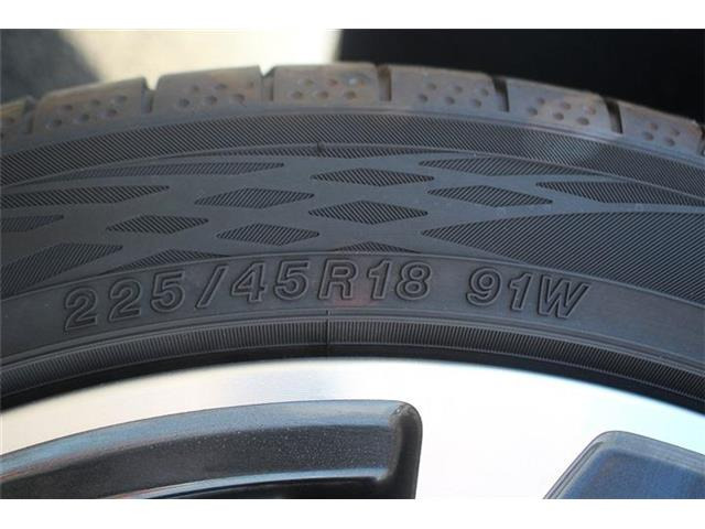 ���Ǝҗl�ւ̔̔��͂��f�肳���Ă��������܂��B �Ԍ������ԗ��̏ꍇ�́A�Ԍ����擾�������x�������z�ŕ\�����Ă���܂��B