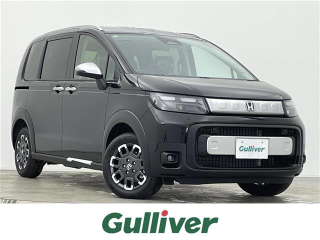 フリード1.5 e:HEV クロスター 4WD