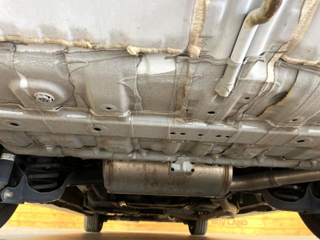 ����肪���ꂢ�Ȃ����ɁA�h�K���H�̎{�H���I�X�X���B�~��n��͂������A���ݕ��ɂ��Z���̕���A��Ń}�����E�E�B���^�[�X�|�[�c���������ɂ��D�]���������Ă���܂��B