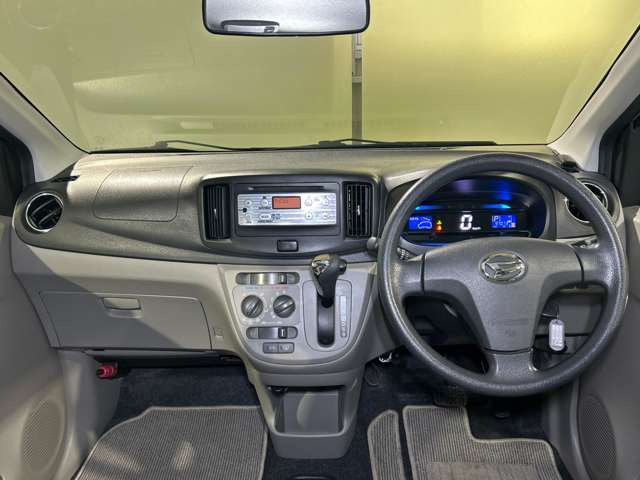 ミライースLf メモリアルエディション 4WD