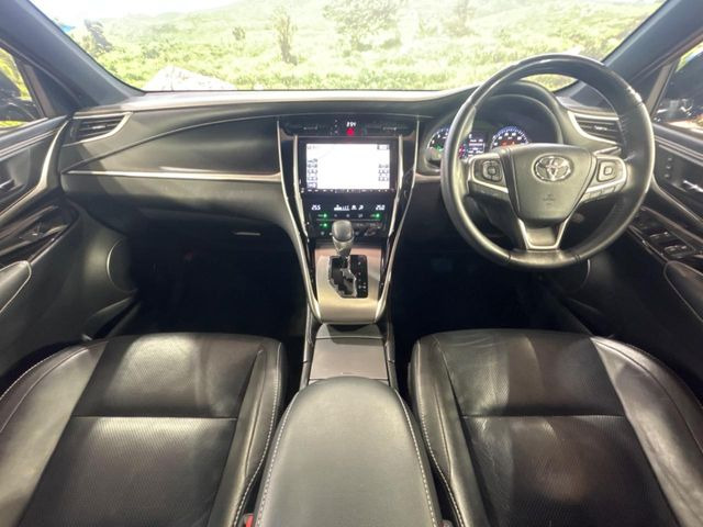 �O���[�v���݌ɐ���30,000��!!�S���̌n��X���烁�[�J�[�E�Ԏ��킸���Љ�o����̂ŁA���Ȃ��Ƀs�b�^���̂��Ԃ�������͂��ł���܂��͂��₢���킹��������