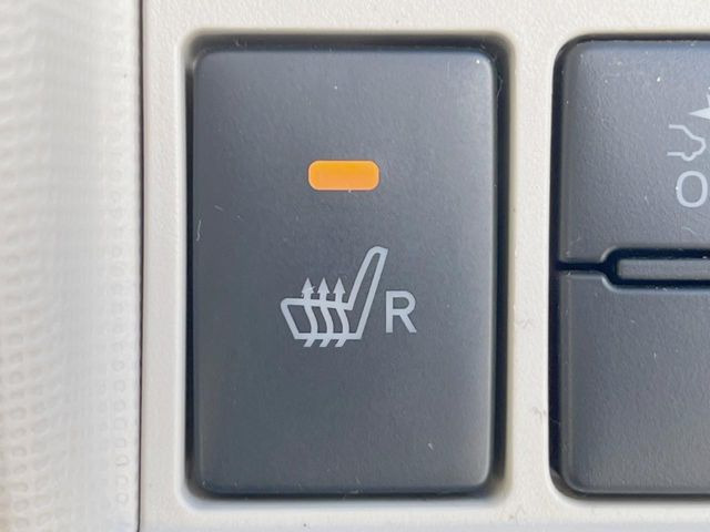 �y�V�[�g�q�[�^�[�z�������ɏd�󂷂�V�[�g�q�[�^�[!�G�A�R����葁�����܂��Ă����̂Ŋ�����̐l�����S�ł��ˁ�G�A�R���̉����͊������邩����A�Ƃ������ɂ����������߂ł��B