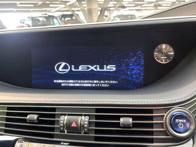 �y���[�J�[�����i�r�z�C���e���A�ɗn�����ރX�^�C���b�V���ȁu��p�݌v�v���[�J�[�i�r�𑕔��􎋔F���⑀�쐫�ȂǊ�{���\�ɂ��D��A���㎿�ȃJ�[���C�t�����y���݂��������܂��B