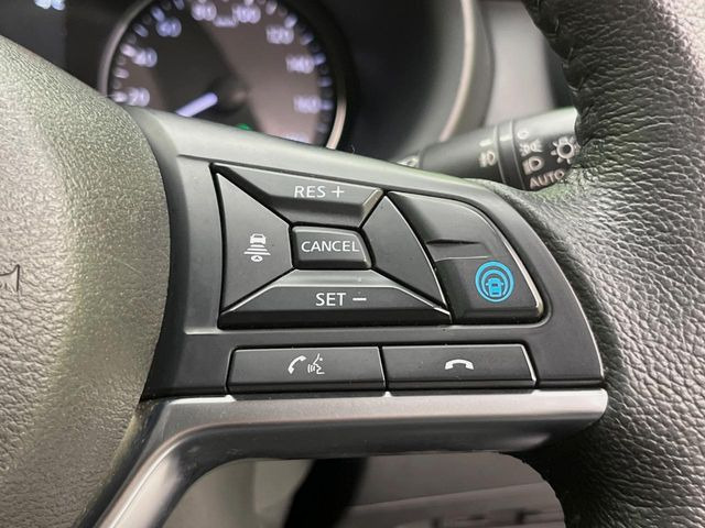 �y�v���p�C���b�g�z�������H�ł̒��������s���y��!!�a�؎��Ə��񑖍s�̃V�[���ŁA�A�N�Z���E�u���[�L�E�X�e�A�����O�������Ő��䂵�A�������^�]�̕��S���y�����Ă���܂���