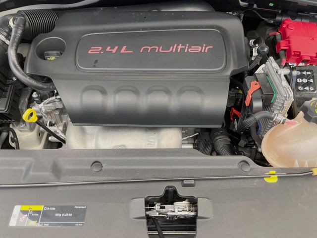 �����X�ł́A�e���[�J�[�̐�p�f�f�e�X�^�[�𓱓��B���Ǝ��i�����e�N�j�J���X�^�b�t���풓���Ă���܂��̂ŁA������̍ۂɂ����S���Ă����p���������܂��B