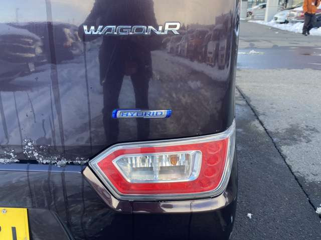 ���X�͔N�����x�ƂȂ��Ă���܂��B�c�Ǝ��Ԃ�10:00�`19:00�ł��B