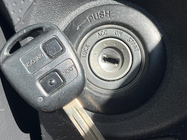 �y�L�[���X�z�������ꂽ�ꏊ����ł��{�^����Ńh�A�̊J���E�{�����ł���̂łƂ��Ă��֗�!�h�A�̌�������ɏ������邱�Ƃ�����܂���