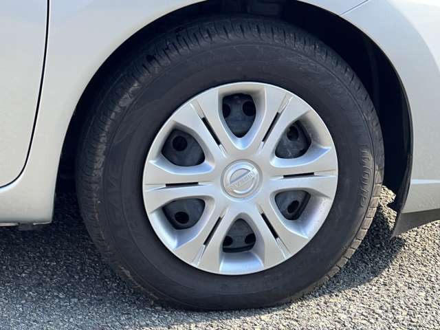 ���Ђ́A���q���܂̃j�[�Y�ɂ������o����悤�A�L�x�ȎԎ����葵���Ă���܂��B����芷���̍ۂ��A����A��낵�����肢�������܂��B