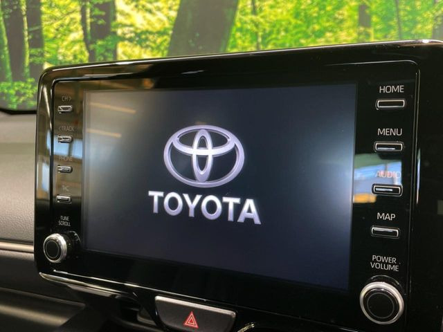 �y8�C���` �f�B�X�v���C�I�[�f�B�I�z���ʂ̃f�B�X�v���C��AppleCarPlay��AndroidAuto�����p�\�B�傫�ȉ�ʂŃX�}�z�i�r�A�v���������p���������܂���