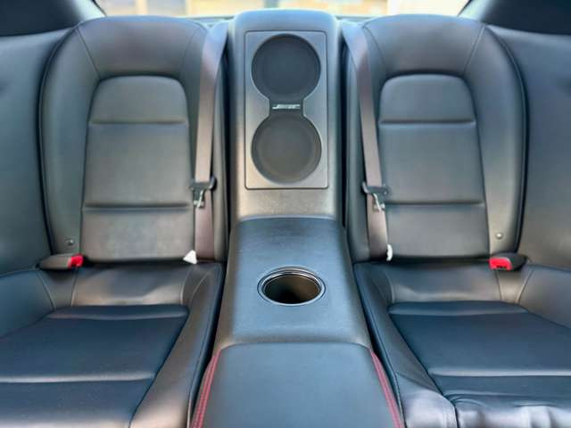 �㕔���ȂɂȂ�܂��B�ڗ�����⏝���͂������܂���B