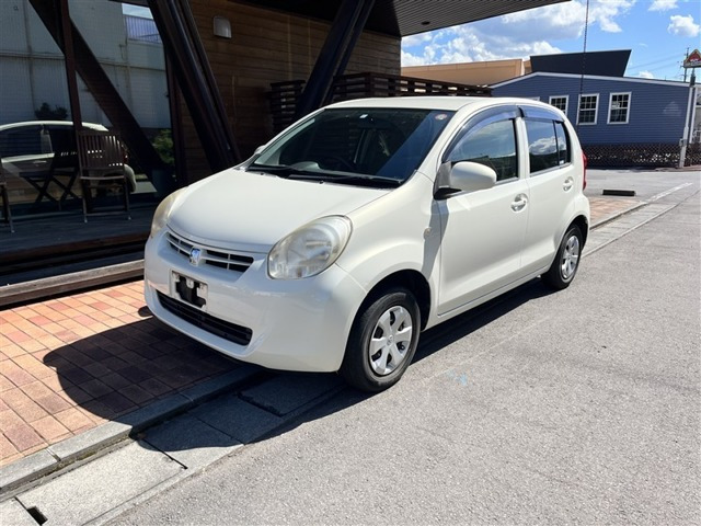 パッソ1.0 X クツロギ