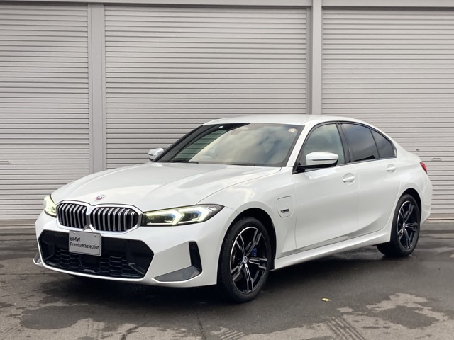 3シリーズセダン330e Mスポーツ