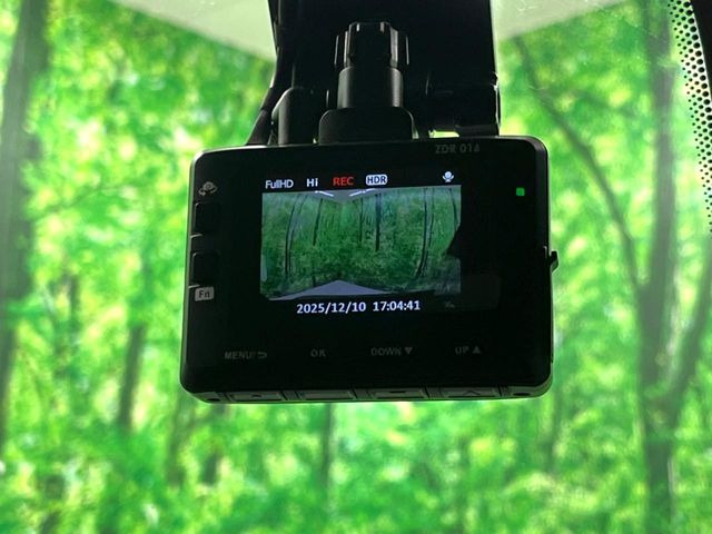 �y�h���C�u���R�[�_�[�z���S�E���S�ȃJ�[���C�t�ɕK�{�̃h���C�u���R�[�_�[�𑕔�!���s���͂������A������^�]�⎖�̂ɑ��������ۂ̏󋵂��f���ŋL�^���A����̃��X�N�ɔ����܂��B