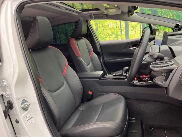 �y���烌�U�[�V�[�g�z����̂ӂ���肪�e�ՂŃ����e�i���X�����ȒP�ȁA�@�\���ɗD��鍇����v���̗p�����㎿�ȃV�[�g�ł��B����S�n���悭�A���������ӂ��S�n�ǂ��ԓ���Ԃ����o���Ă���܂��B