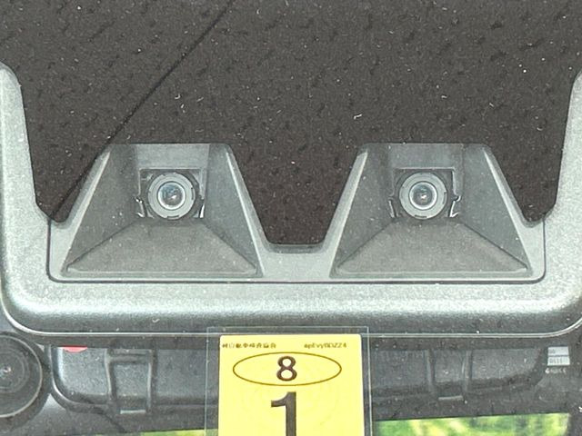 �y�X�}�[�g�A�V�X�g�z���s���ɑO���̎ԗ�����F�����A�Փ˂������Ȏ��͌x��ƃu���[�L�ŏՓˉ���Ɣ�Q�y�����A�V�X�g�B�����S�Ƀh���C�u�����y���݂��������܂��B