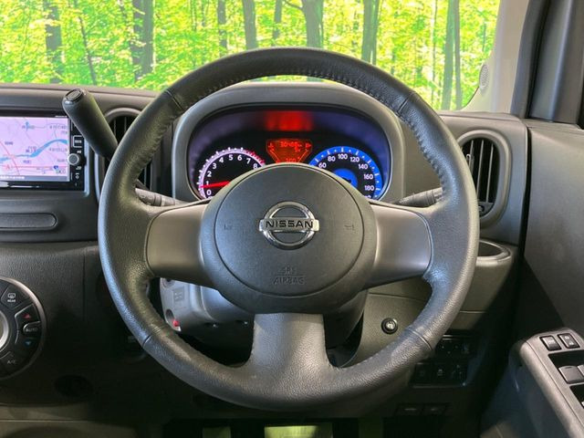 �y�����v�����X�e�A�����O�z�㎿�Ȋv���g�p���邱�ƂŁA��ɂ����������݂ƂĂ��^�]���₷���n���h���ł���