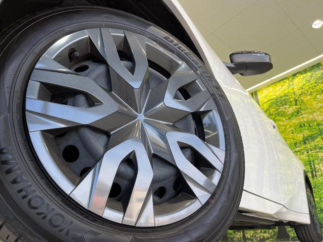 �y17�C���`�A���~�z�C�[���z�O�ςɃ}�b�`�����A���~�z�C�[���𑕒����Ă���܂��B�e��A���~�z�C�[����A�X�^�b�h���X�^�C�����戵�����Ă���܂��B���񂲑��k����������